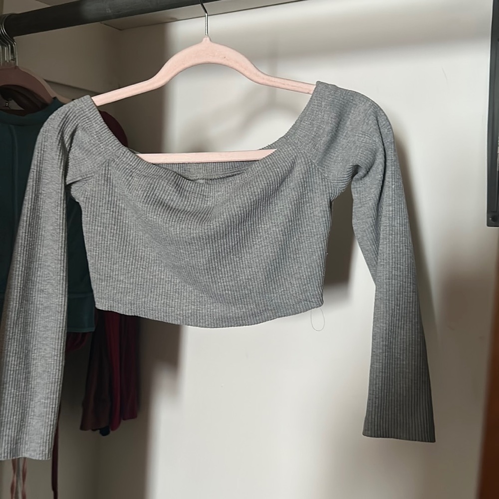 Gray crop top